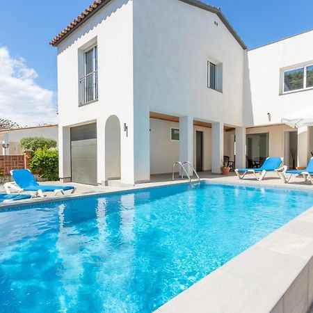 Goldhome - New House With Private Heated Pool, Parking, Wifi, Games Room Empuriabrava Exterior photo